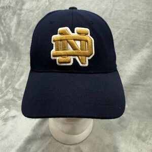Notre Dame Fighting Irish Baseball Cap Top of the World ND Logo One‎ Fit Hat